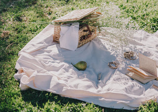 Pitta Picnic: Cooling Herbs + Foods